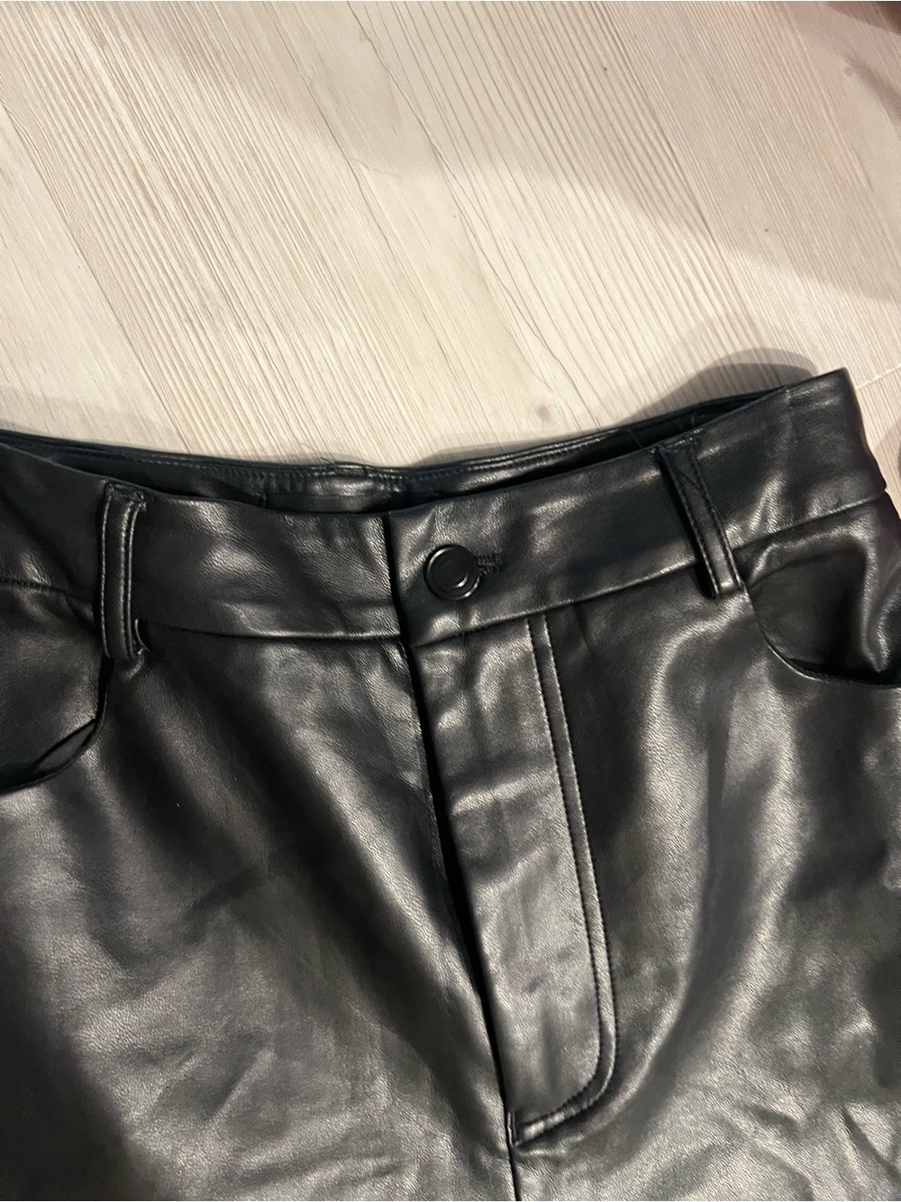 White Fox Boutique Black Faux Leather Pants - Picture 3 of 5